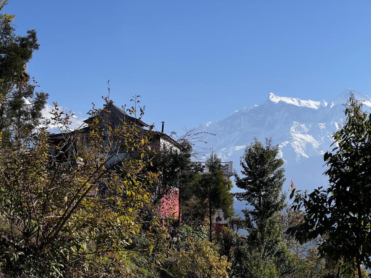 Es Deurali Resort Pokhara Dış mekan fotoğraf